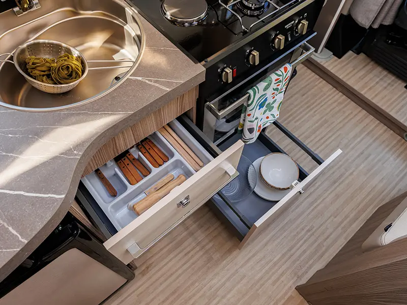11 Benimar Primero 201 Kitchen Storage