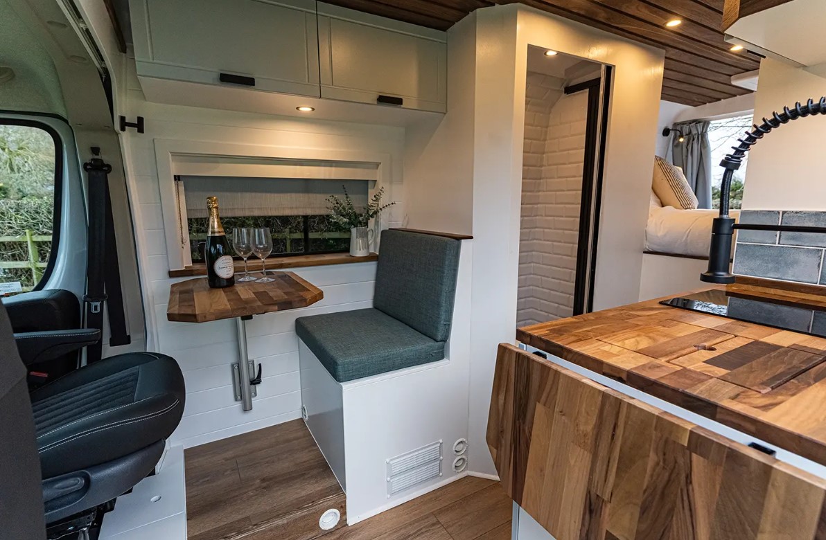 VANLIFE Conversions Hero