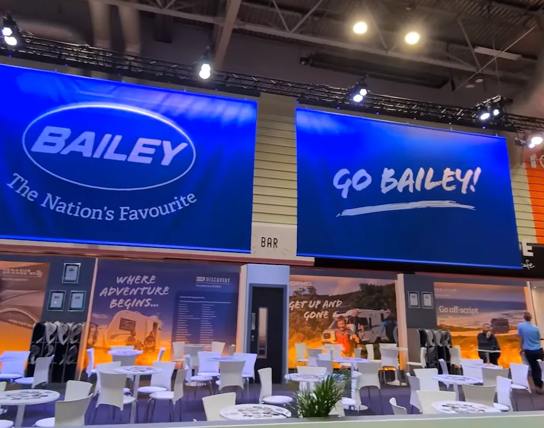 Bailey Stand Talk Area