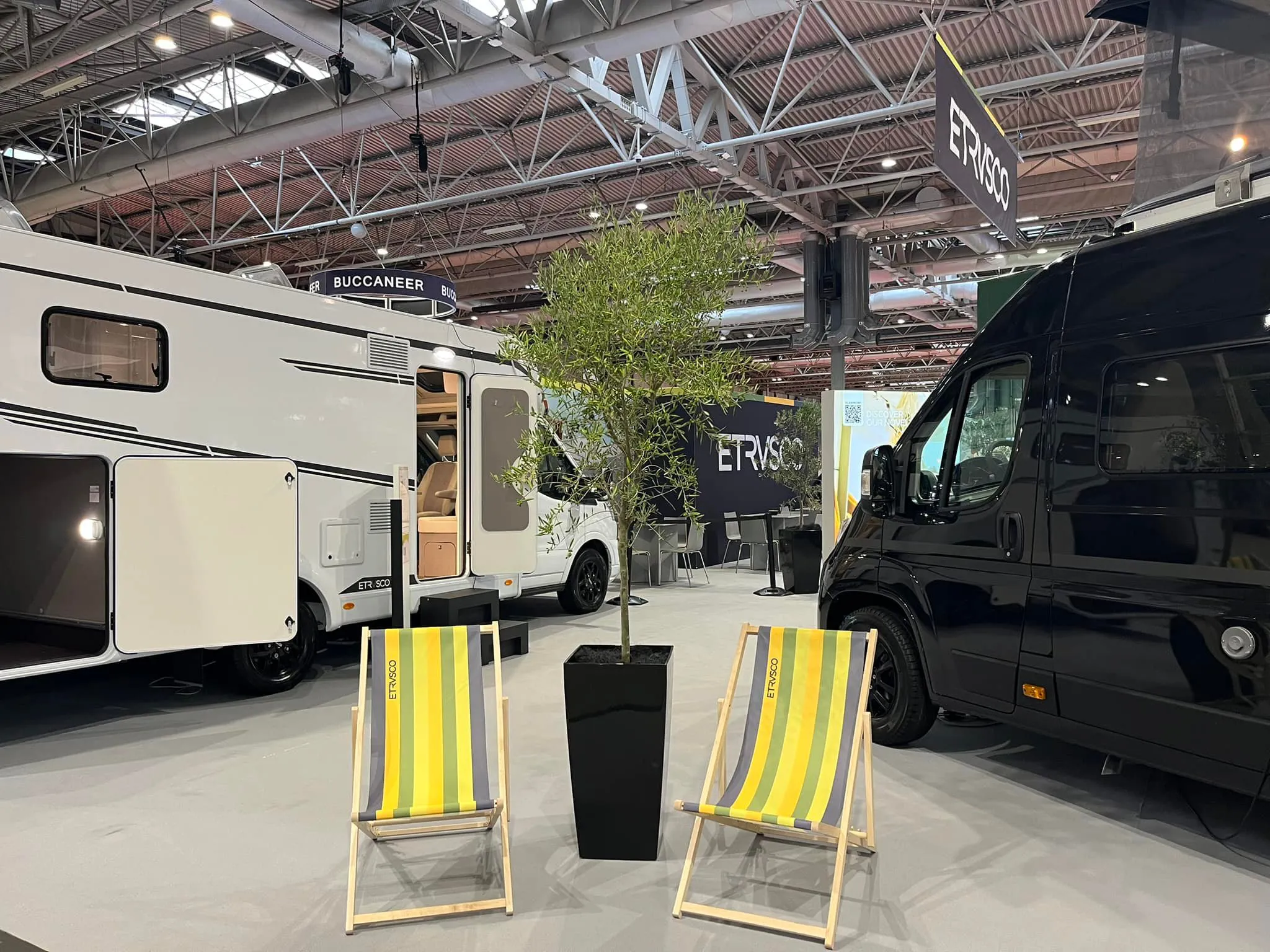 Etrusco Stand Hero Oct 24