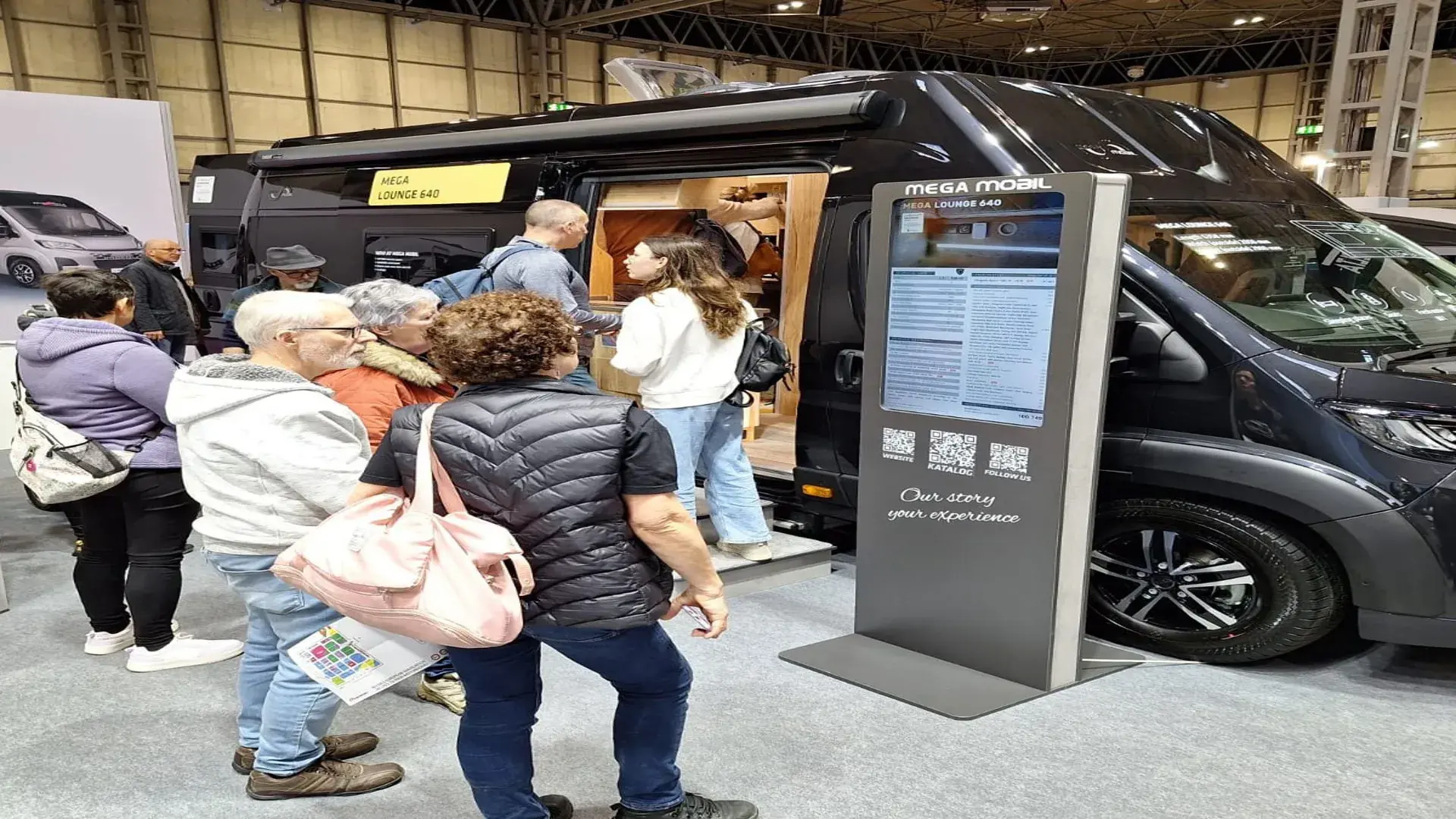 Mega Mobil Stand 8